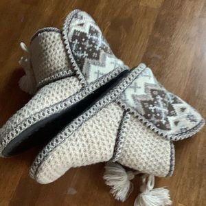 Moccasin booties!